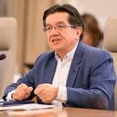 El ministro de Salud, Fernando Ruiz Gómez, durante la reunión del presidente Iván Duque con algunos de sus ministros en la Casa de Nariño.