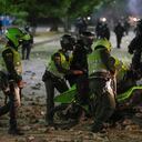 Los choques han tenido lugar en las afueras del estadio Metropolitano.