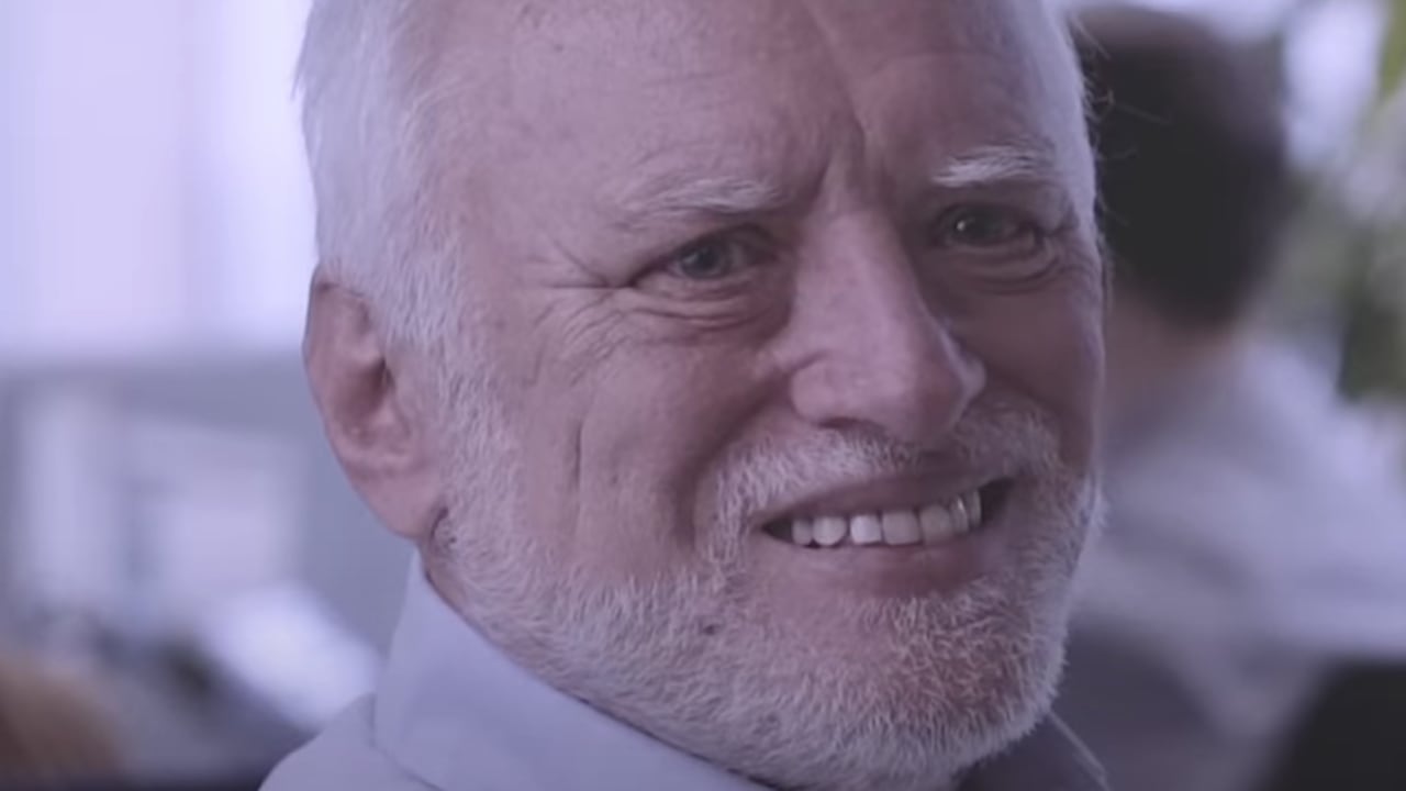 Su nombre real es András Arató y saltó a la fama gracias al meme que en redes fue bautizado como Harold.