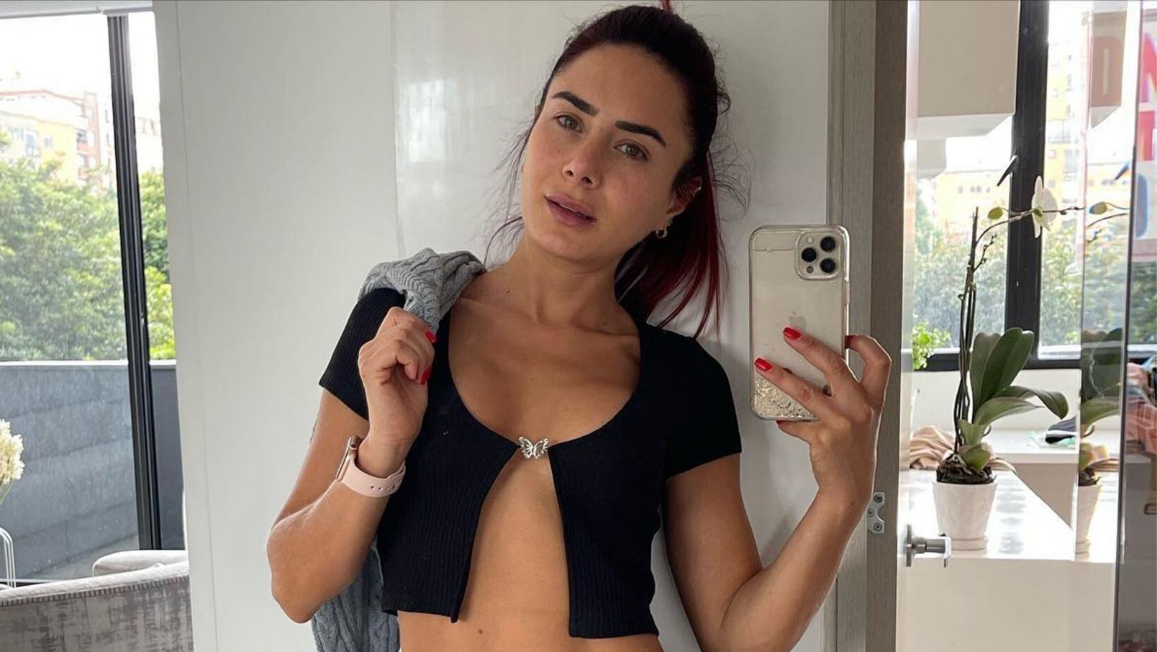 Johanna Fadul muestra su fuerte y tonificado abdomen y deja a más de uno boquiabierto