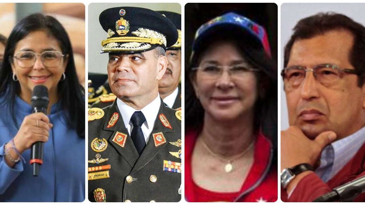 Delcy Rodríguez, Vladimir Padrino, Cilia Flores y Adán Chávez Frías.