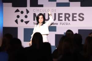 Margarita Pasos es la conferencista hispana de mayor impacto en la actualidad.