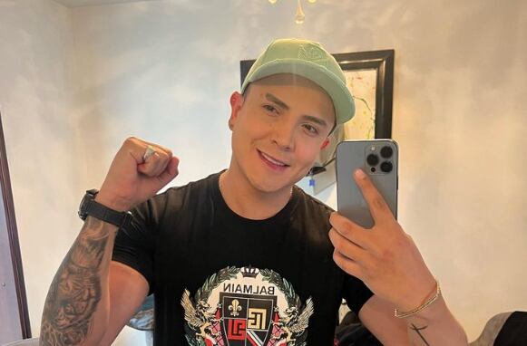 Alan Ramírez, cantante colombiano.