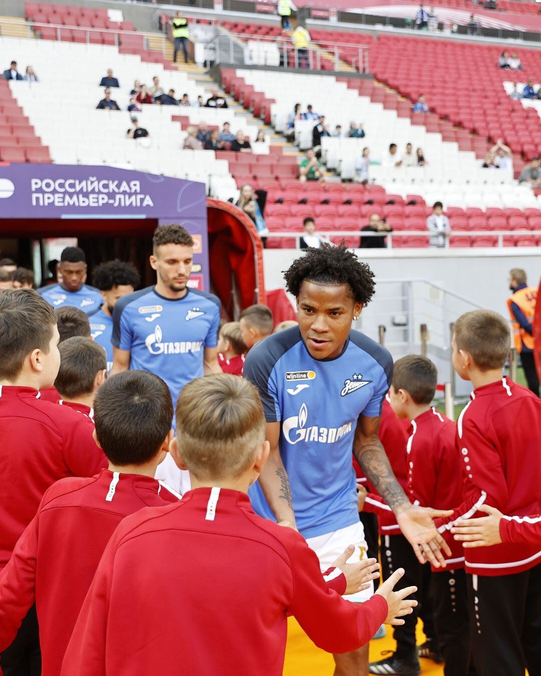 Wilmar Barrios jugó los 90 minutos con el Zenit ante Rubín Kazán.