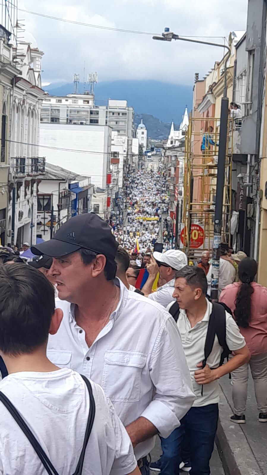 El recorrido empezó en el sector del Cable y terminó en la Plaza de Bolívar