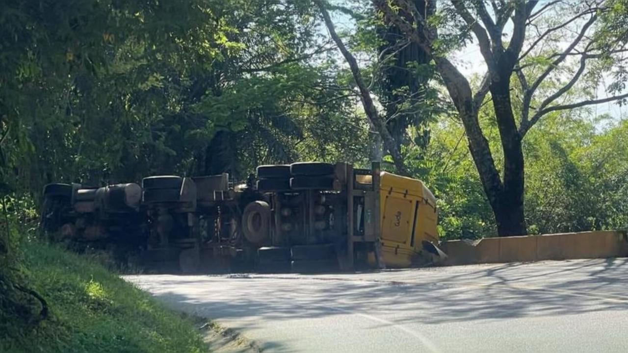Cierre total de la vía La Pintada-Medellín.
