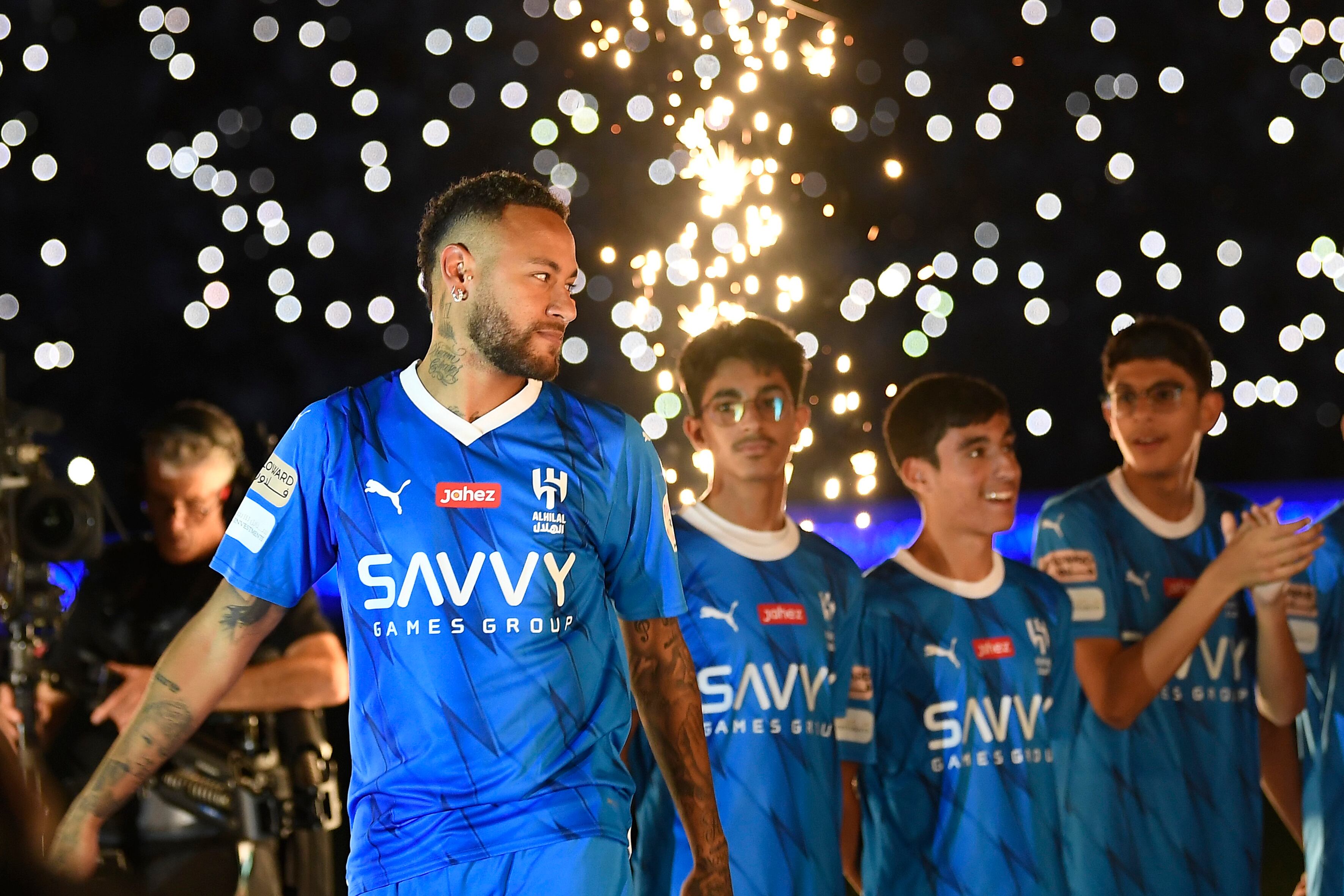 Neymar llegó a Arabia Saudita por 90 millones de euros.