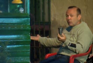 El acosador, identificado como Alfredo Navas Alvis, ha abordado también a otras reporteras del canal, generando una preocupación generalizada en el equipo periodístico.