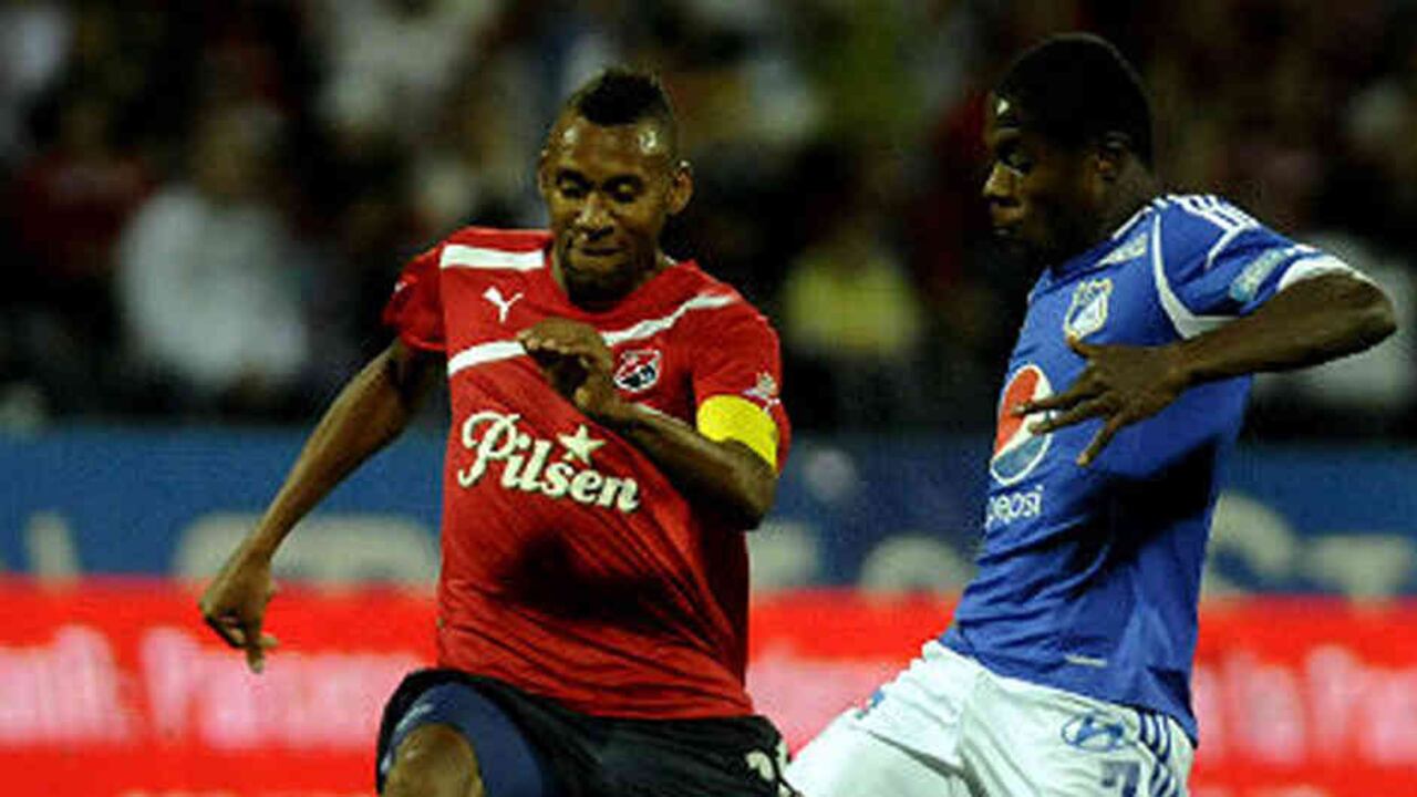 Exfutbolista John Viáfara capturado por presuntos vínculos con narcotráfico.