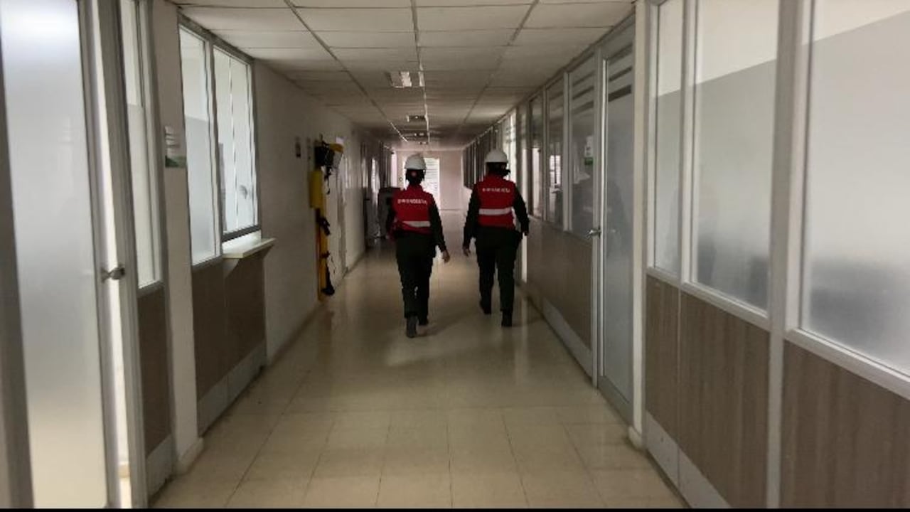 Todo se trató de un simulacro de emergencias en las instalaciones de la Policía Metropolitana de Barranquilla