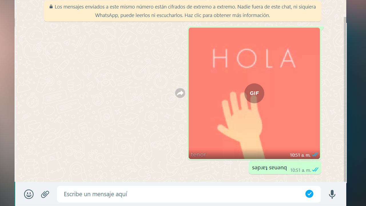 Existe un método para mandar textos al revés en WhatsApp.