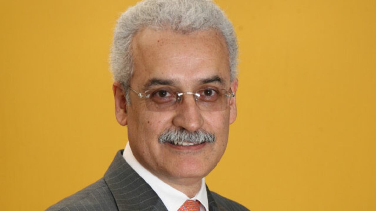 Bernardo Quintero fue designado hace año y medio presidente de Carvajal. Ingeniero mecánico y magíster en Administración Industrial de la Universidad del Valle. Fue presidente de Carvajal Empaques, una de las siete empresas de la Organización Carvajal.