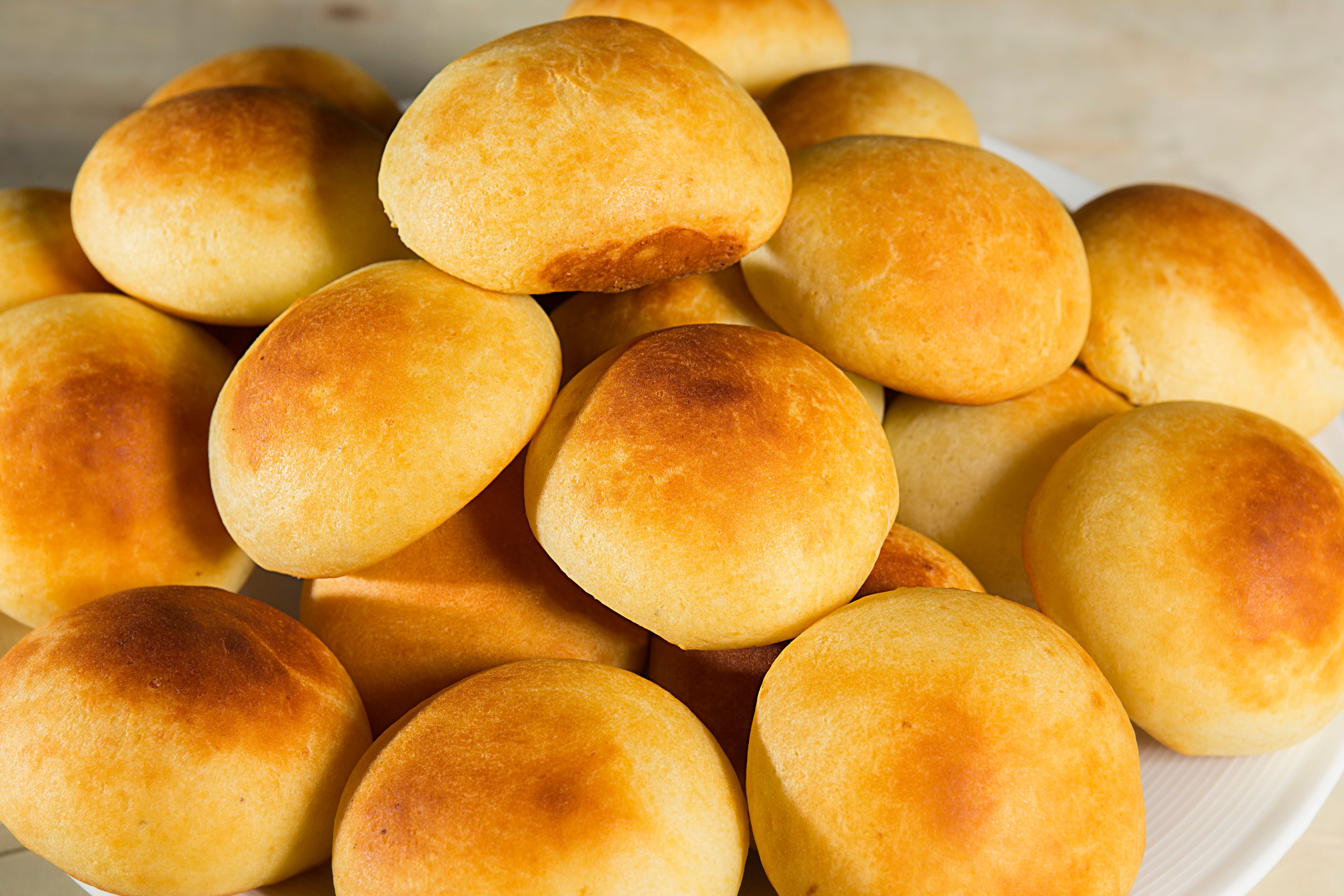 El sabroso pandebono colombiano se originó en Valle del Cauca en el siglo XIX.