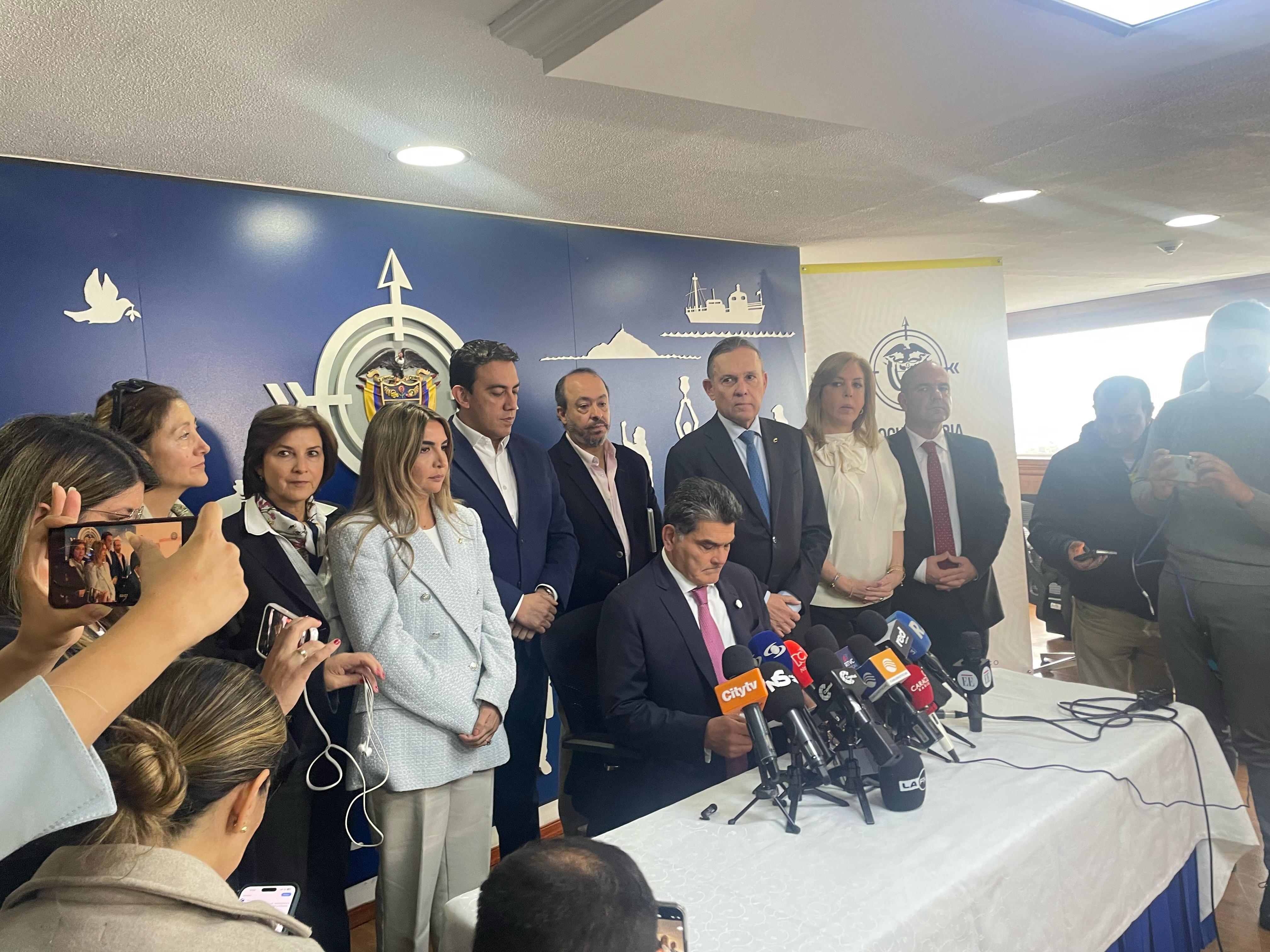 El procurador Gregorio Eljach tras su encuentro con los partidos políticos.