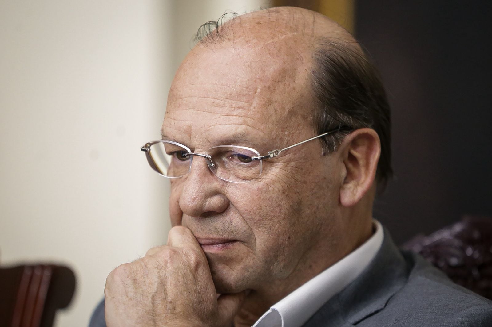 El ministro de Hacienda German Ávila junto a Angie Rodríguez directora del Dapre, radicaron el Presupuesto General de la Nación para el 2026.