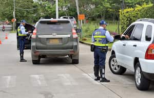 Operativos de Guardas de Transito en Cali.