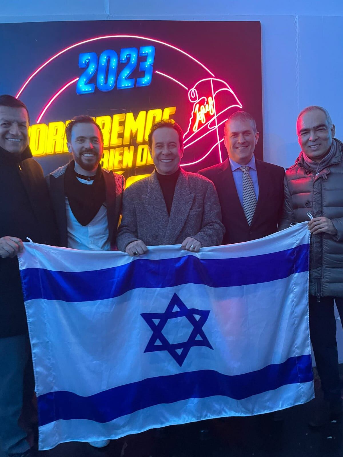 Ricardo Rodríguez de Avivamiento y embajador de Israel en Colombia Gali Dagan