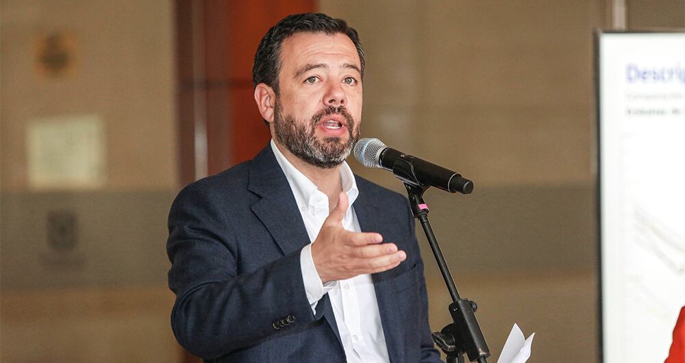 El alcalde Carlos Fernando Galán proyecta seguirse endeudando en la administración. 