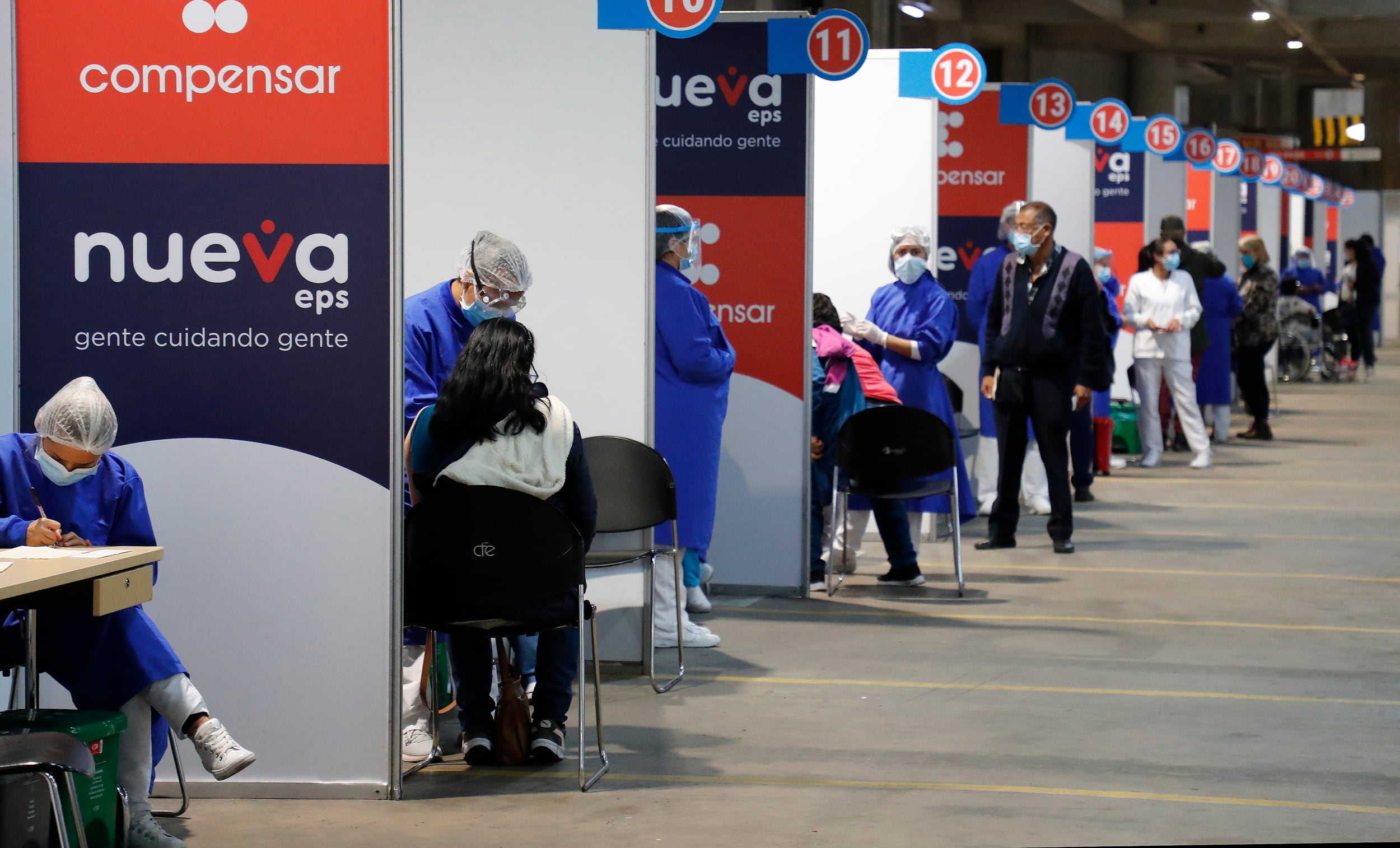 Compensar y Nueva EPS abren en Corferias el punto de vacunación contra el Covid 19 mas grande del pais
centro de vacunación masiva
Bogota junio 8 del 2021
Foto Guillermo Torres Reina / Semana