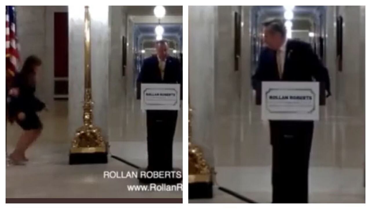Las críticas aumentaron cuando el equipo de comunicaciones de Roberts subió a redes sociales el discurso y eliminó la el desmayo de Rebecca.