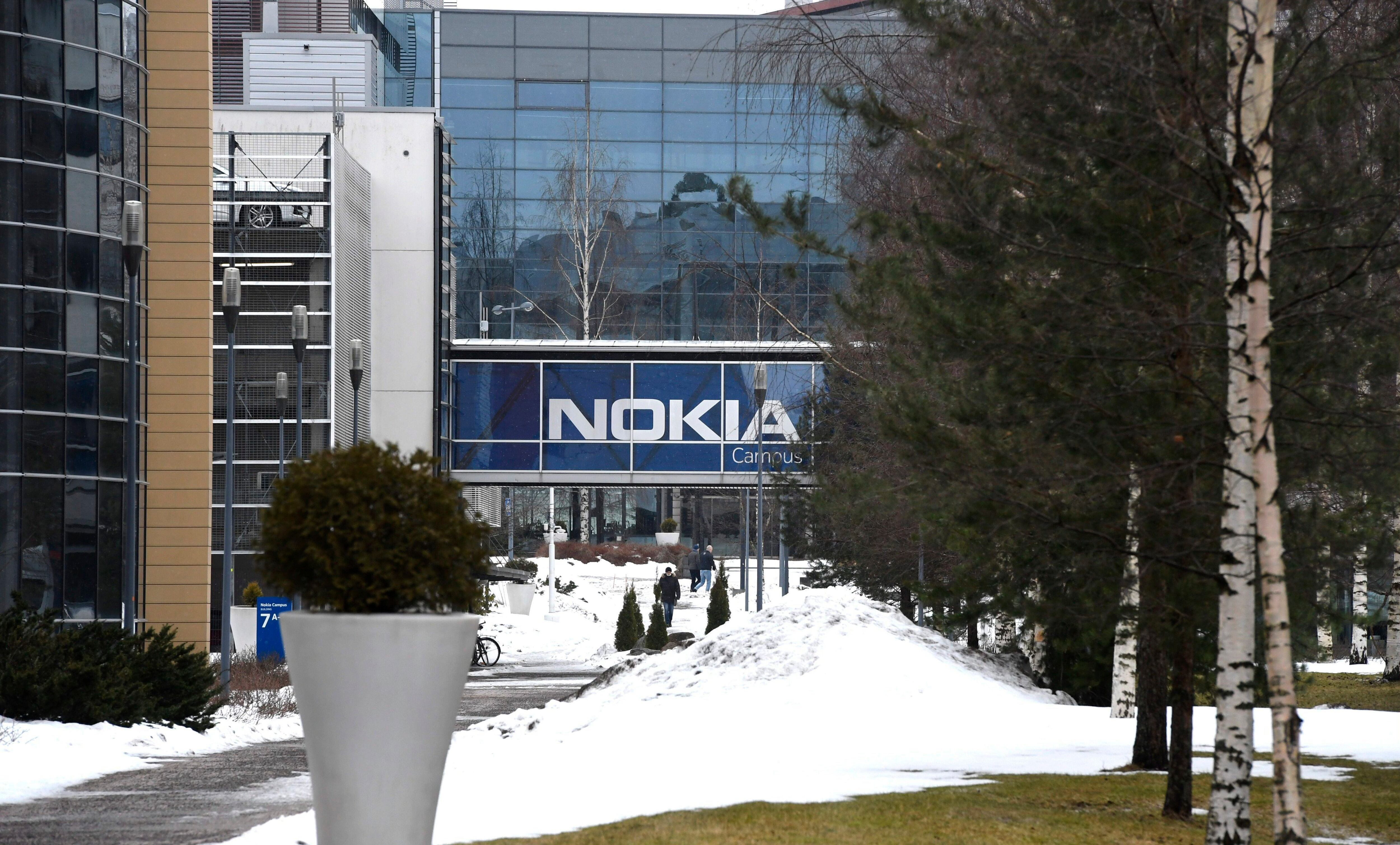La sede de la empresa de telecomunicaciones finlandesa Nokia, en Espoo, Finlandia. (Heikki Saukkomaa / Lehtikuva vía AP)