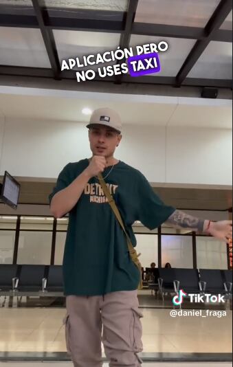 El joven comparó el servicio de taxi en Colombia con el de México.