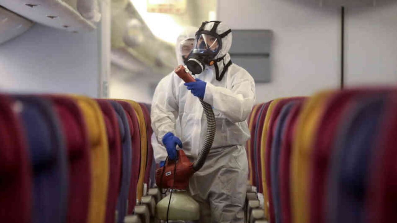 Al menos 40.000 personas en China continental han sido infectadas por el virus, que se cree que surgió a finales de 2019 en un mercado de la capital de la provincia de Hubei, Wuhan.