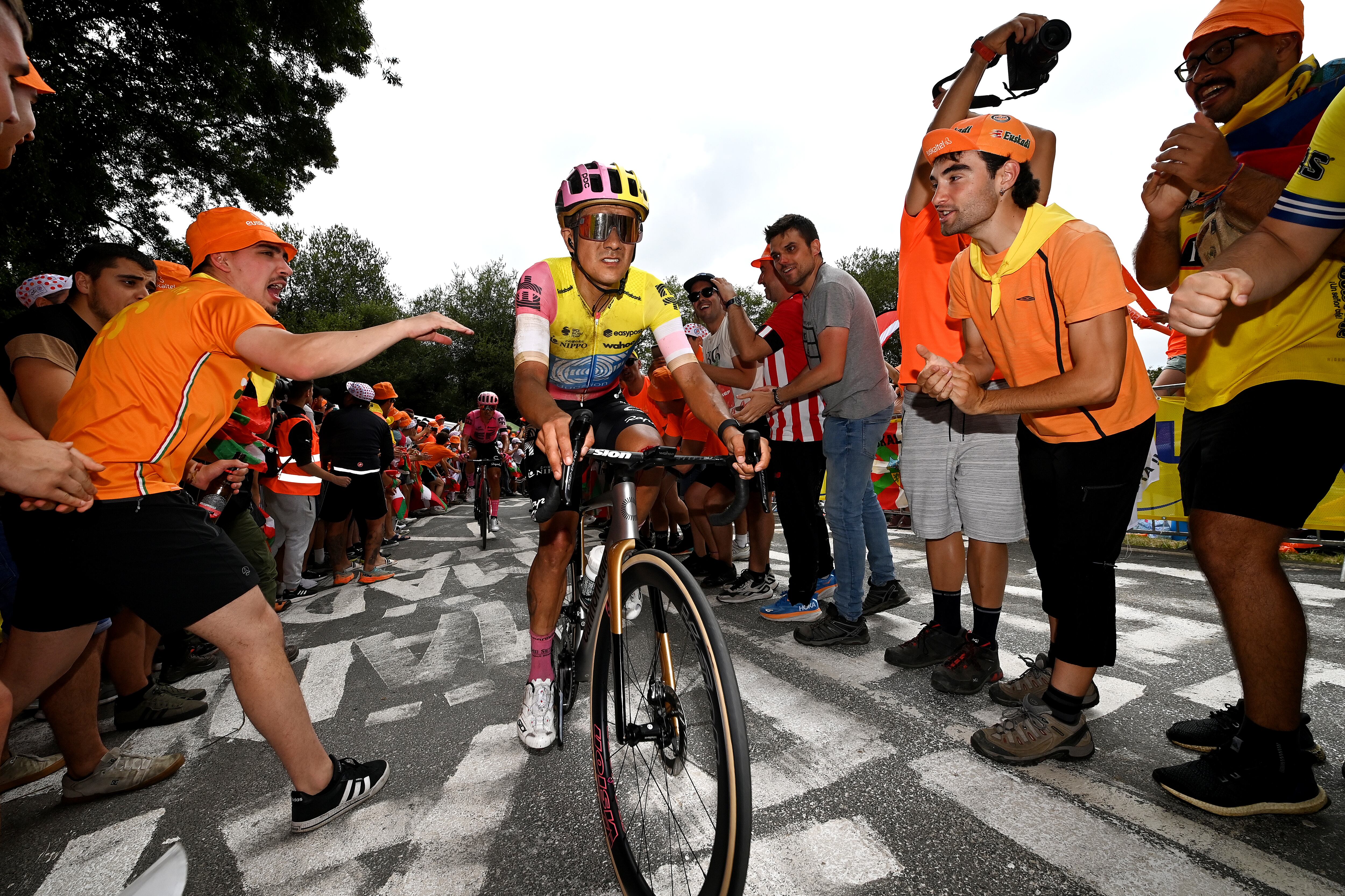 Richard Carapaz tuvo que abandonar el Tour de Francia 2023.