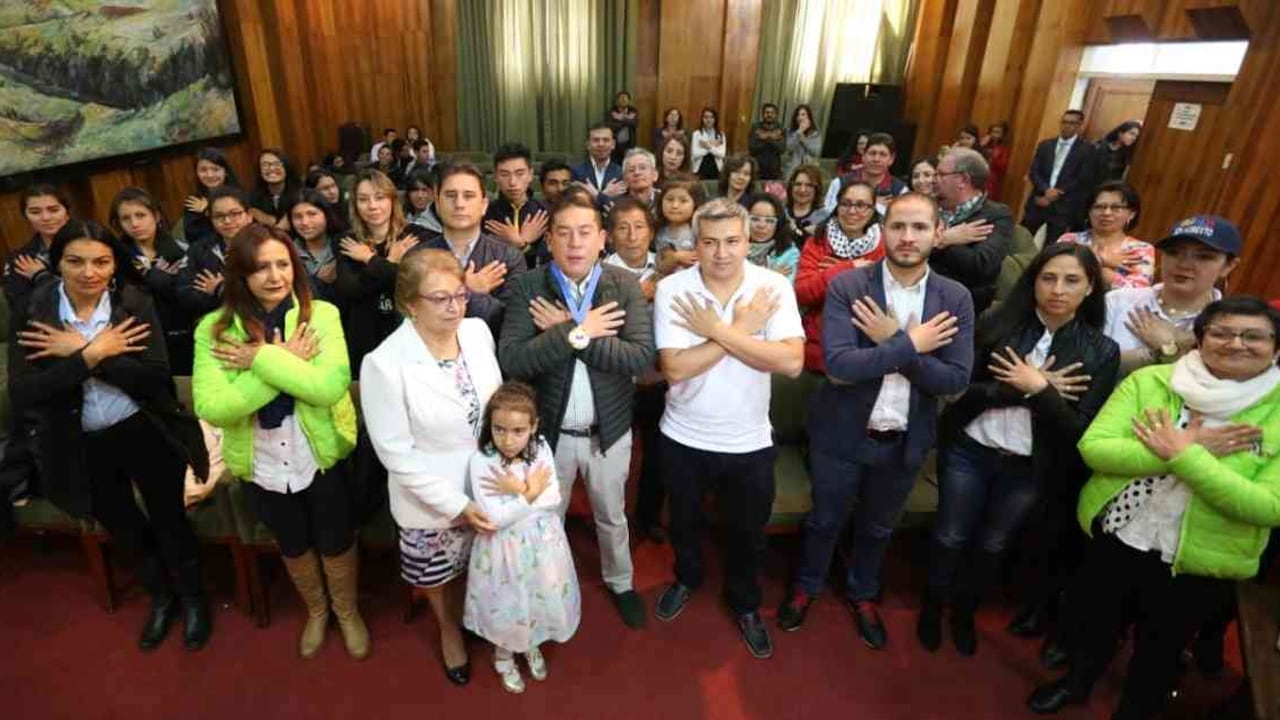 El gobernador de Boyacá, Carlos Amaya, junto a su gabinete le dicen no al asbesto. Foto: Cortesía