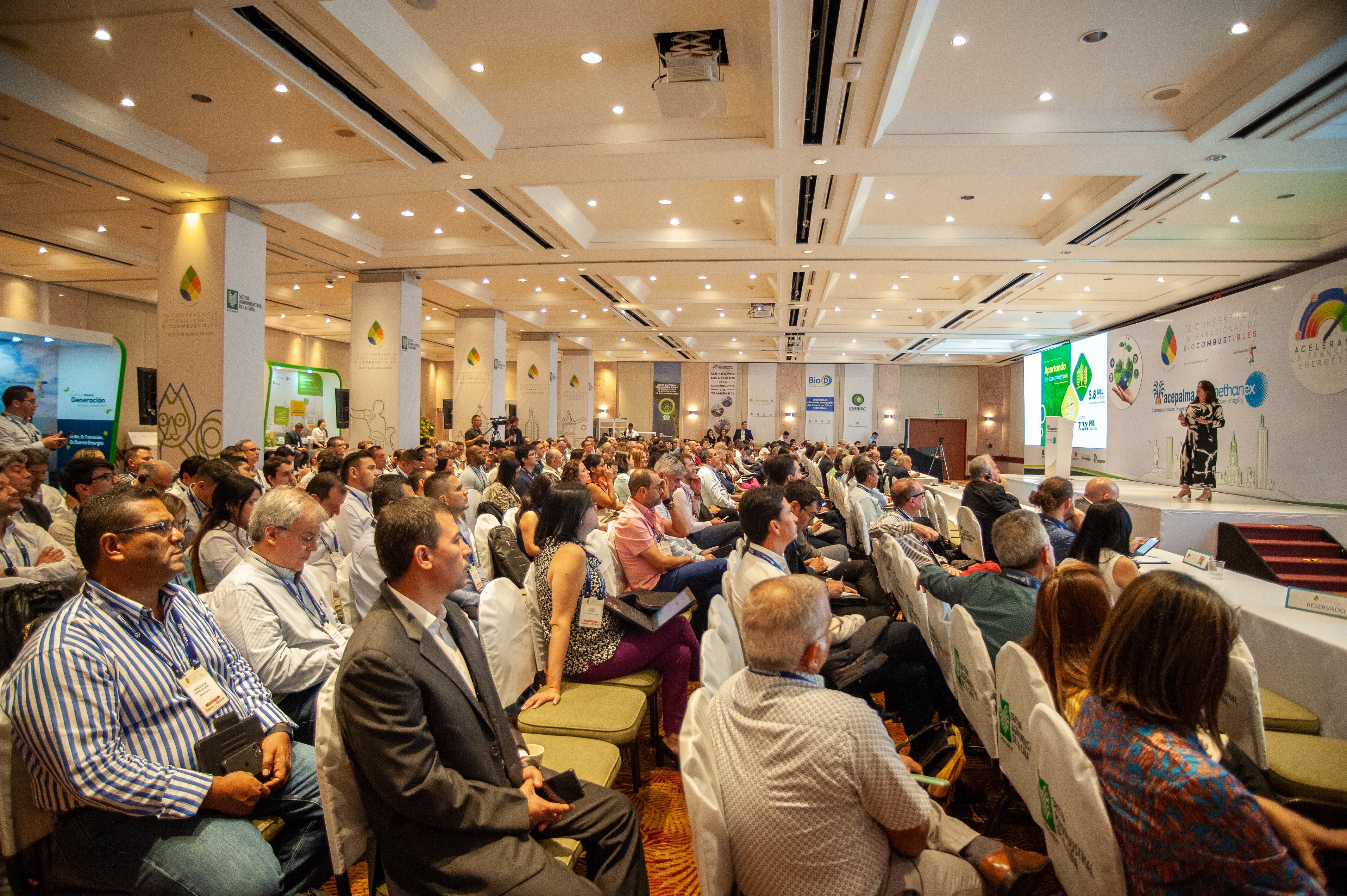 Adicionalmente, se refirió a la relevancia que tiene el gremio para lograr que la industria aérea reduzca su huella de carbono y mitigue su impacto en el cambio climático.