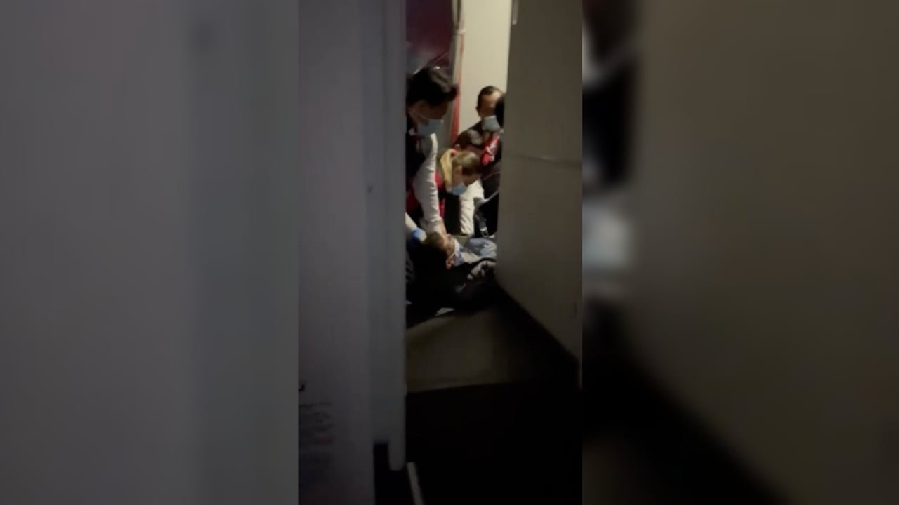 El momento en que el pasajero de Avianca fue neutralizado