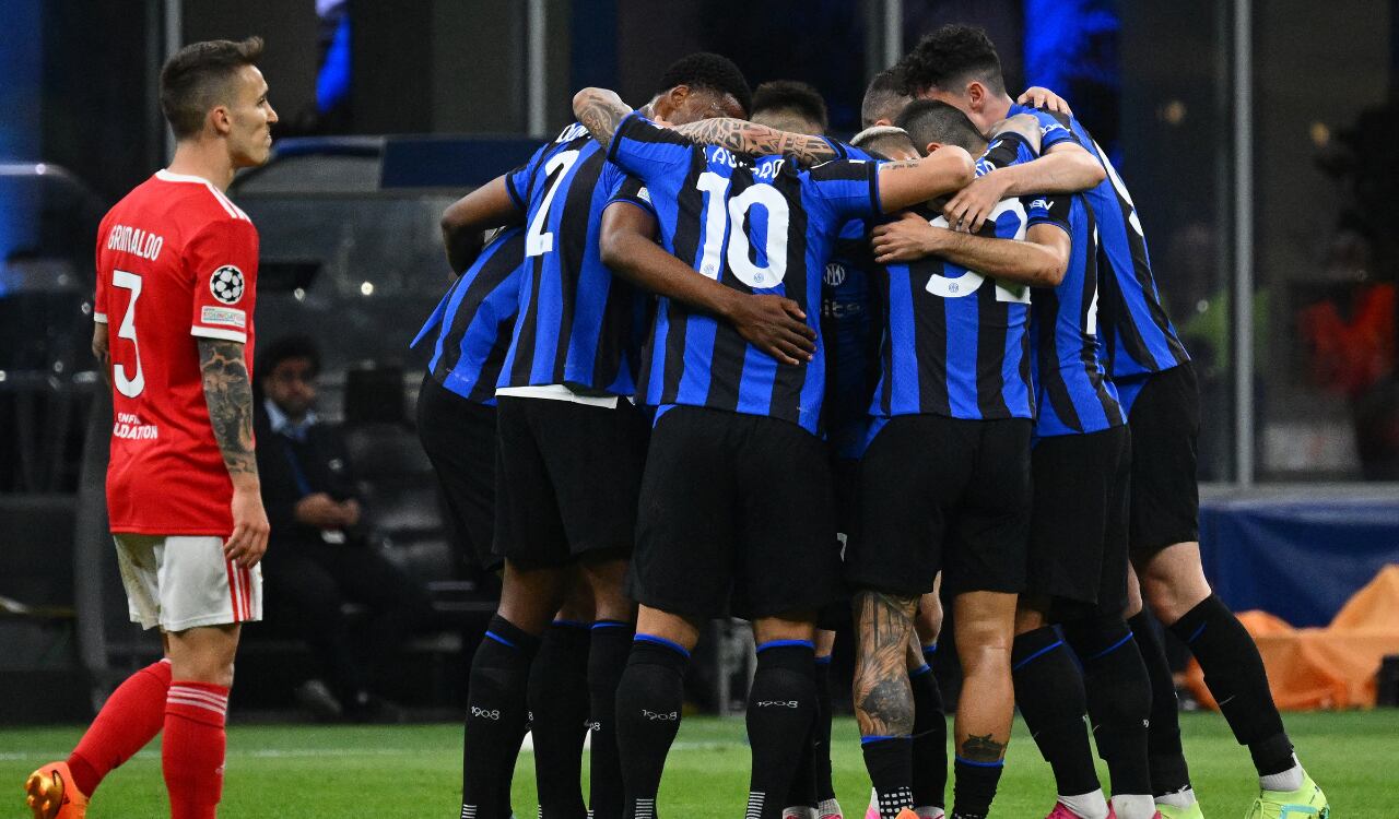 Inter de Milán celebra su paso a semifinales ante Benfica en UCL.