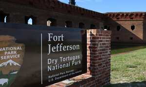 Cerca de 300 migrantes llegaron al parque natural Dry Tortugas en menos de 48 horas.