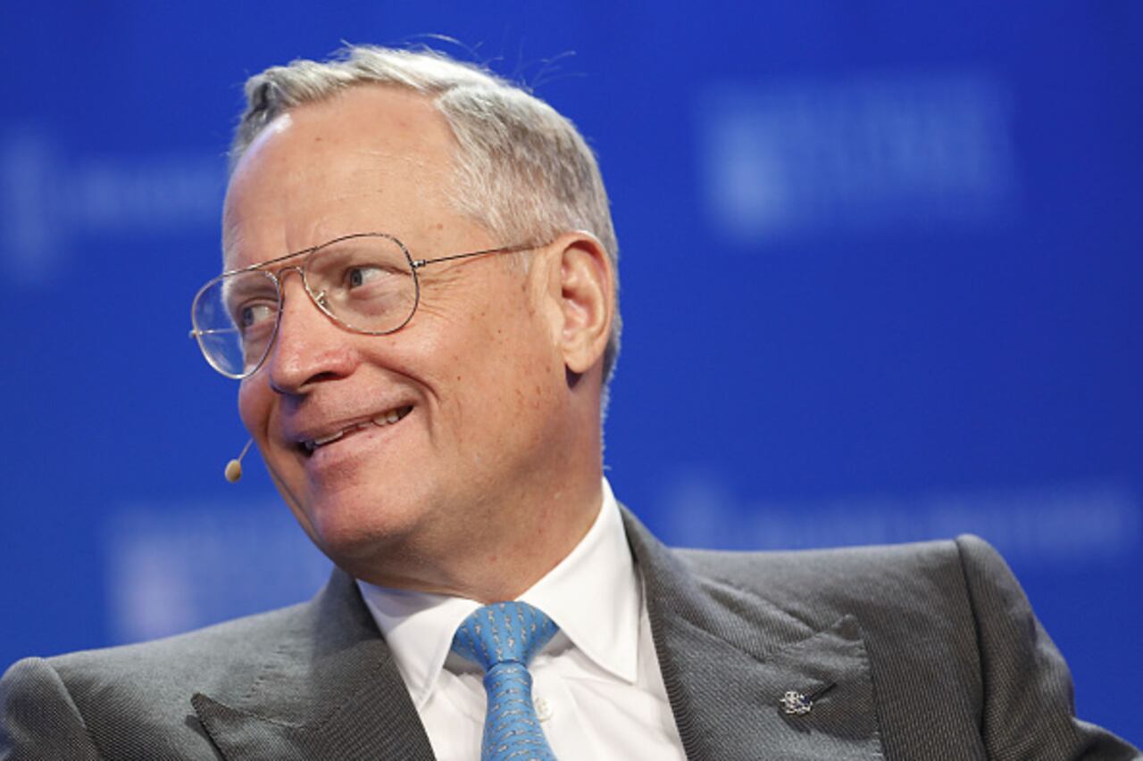 La conferencia es un espacio único que reúne a personas con el capital, el poder y la influencia necesarios para impulsar el mundo y se reúnen cara a cara con quienes, con su experiencia y creatividad, están reinventando la industria, la filantropía y los medios de comunicación.