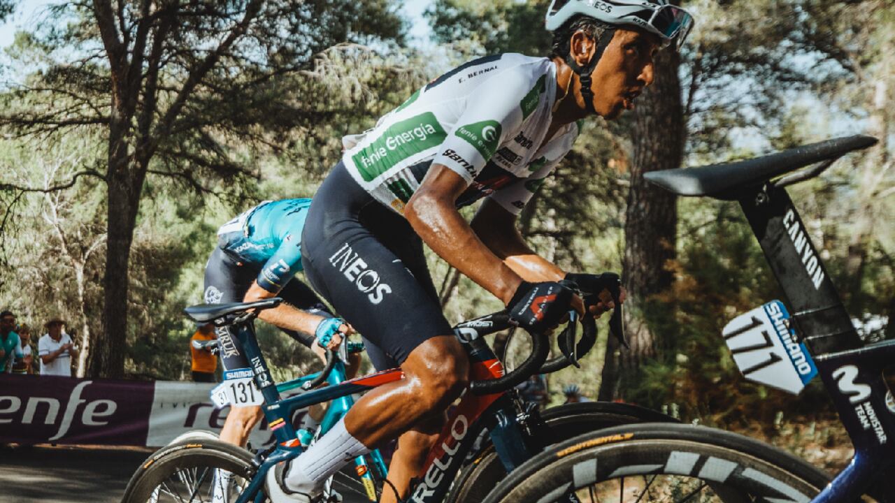 Egan Bernal en la etapa 9