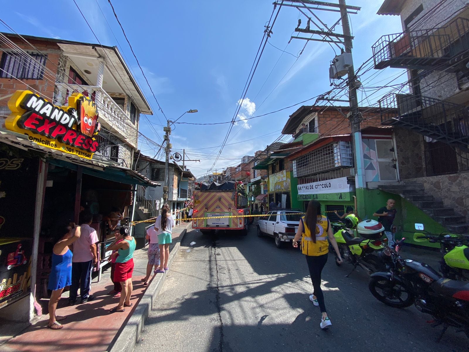 Atención de incendio en Medellín este 18 de septiembre.