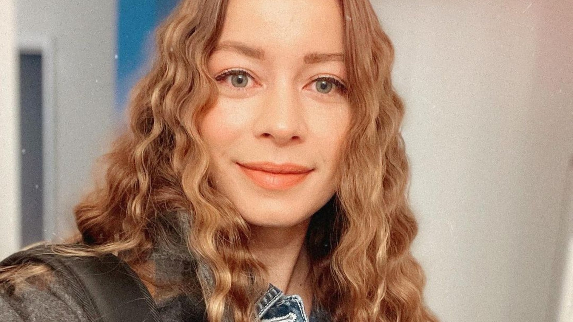 Érika Glasser se rapó para interpretar un nuevo personaje.