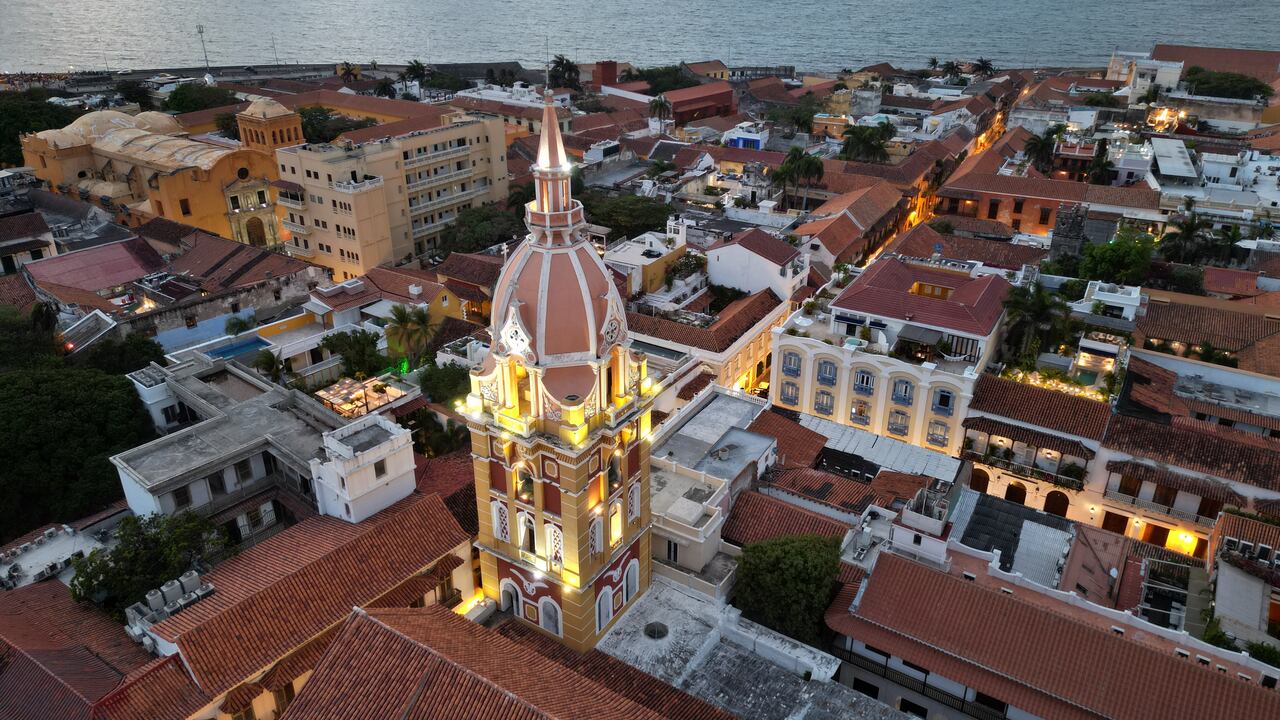 El suero es un producto emblemático de departamentos como Bolívar, Sucre, Córdoba y Cesar.