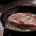 Quienes no cosnumen carne suelen ser delgados.