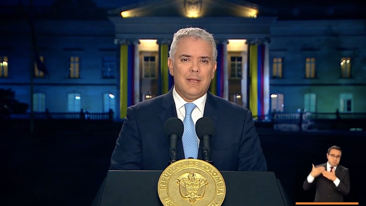 El presidente Iván Duque dando su última alocución como mandatario colombiano