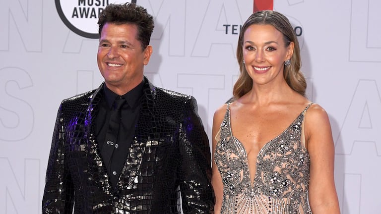 Carlos Vives confiesa que su esposa, Claudia Elena Vásquez, salvó su carrera musical; “no he conocido a alguien que crea más en mí” - Semana