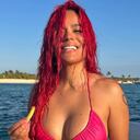 Karol G y sus fotos sin editar para la portada de la revista GQ México