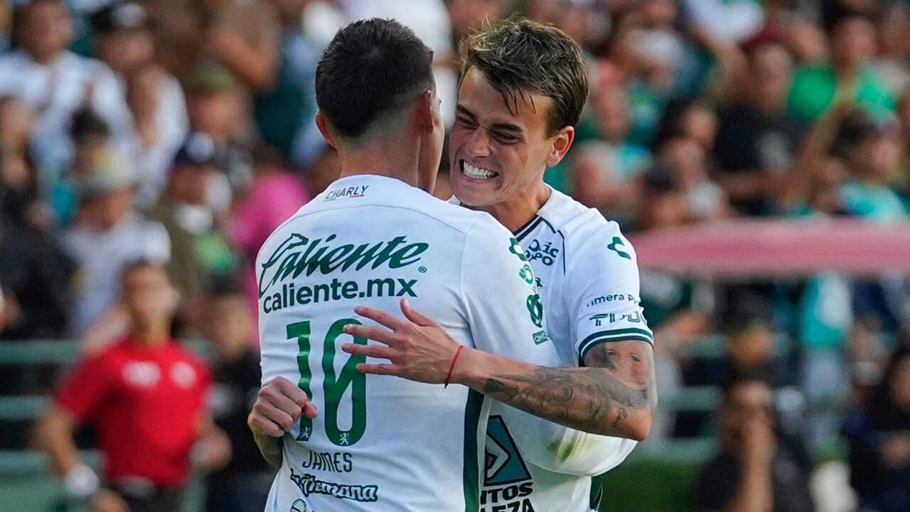 Nicolás Fonseca comparte con James Rodríguez en Club León