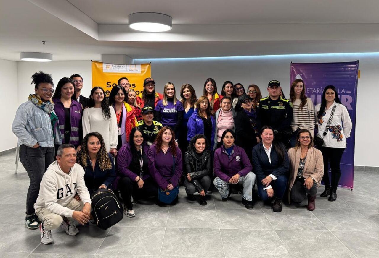 Rutas Seguras es una estrategia de la Secretaría de la Mujer y Amarilo, en la que participan las alcaldías locales y la policía.