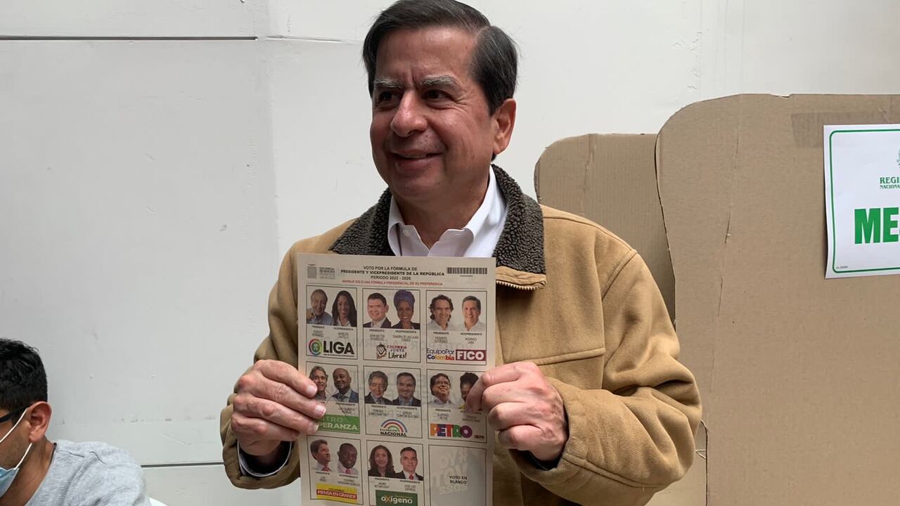 Juan Fernando CRISTO VOTÓ POR SERGIO FAJARDO