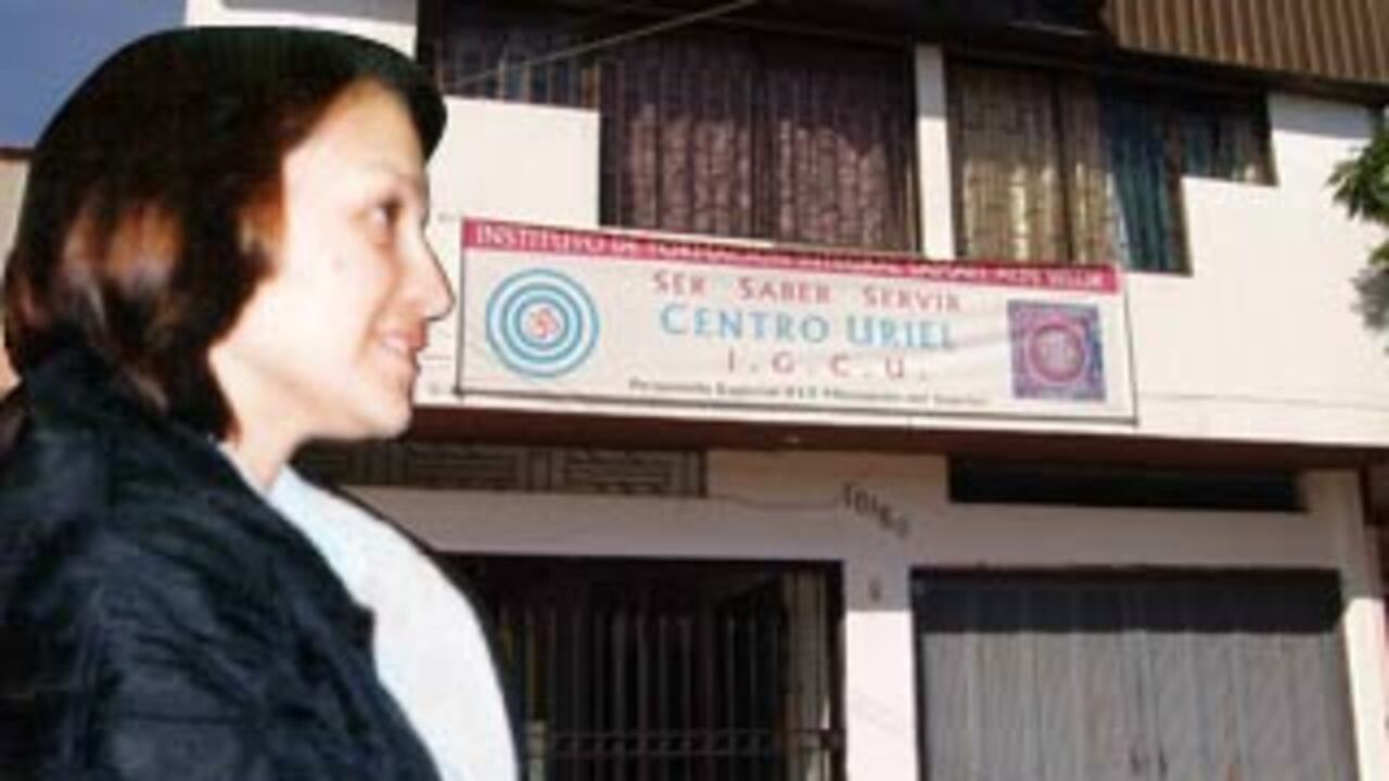Durante 20 años Olga Lucía Salazar asistió fielmente a esta congregación Gnóstica en Cali donde llegó a ser uno de sus guías. Por su amabilidad y respaldo del principal de sus líderes espirituales, no despertó sospechas que ofreciera pagar intereses altísismos a quienes invirtieran en su negocio de turismo