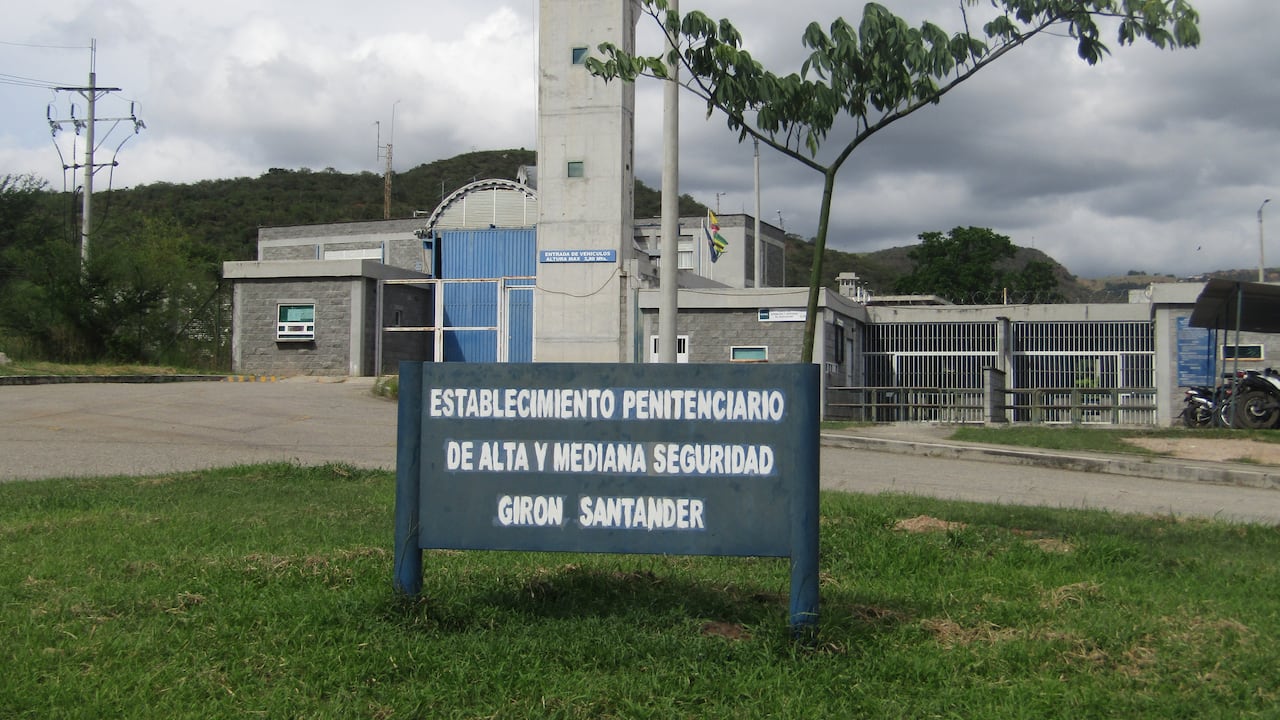 Cárcel y penitenciaria con alta y media seguridad de Girón, Palogordo.