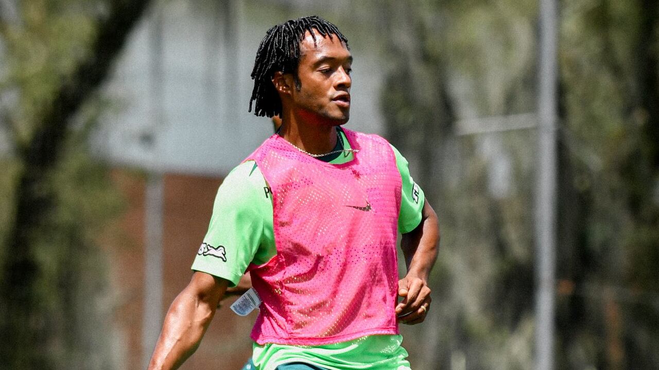 Juan Guillermo Cuadrado estuvo entrenando en la sede de Guarne
