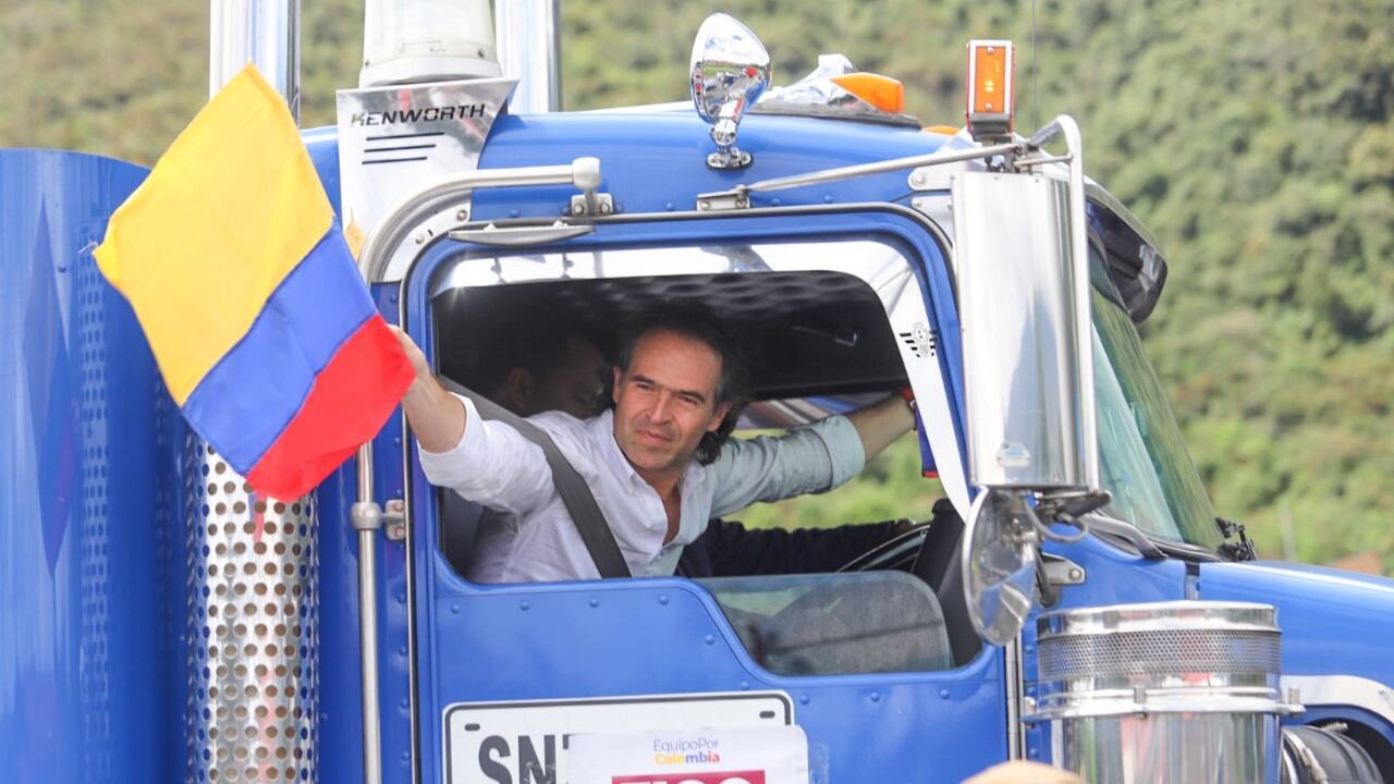 Federico Gutiérrez se subió a una tractomula en Pasto.