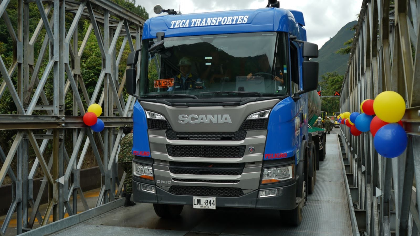 El puente soporta vehículos de hasta 52 toneladas. Cortesía Ejército.